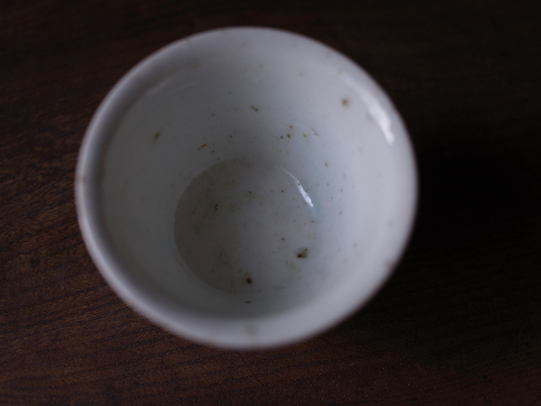 初期伊万里白磁盃