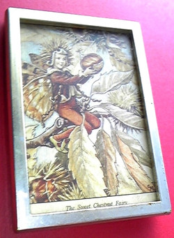 フラワーフェアリーズ（その3）森永ハイクラウンチョコのおまけと額縁