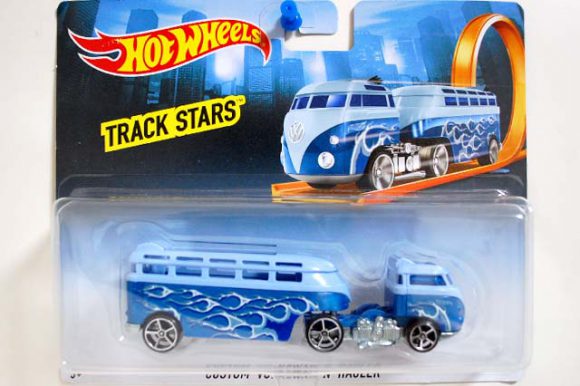 ワーゲンバス・キャンパー CUSTOM VOLKSWAGEN HAULERのレビュー【また