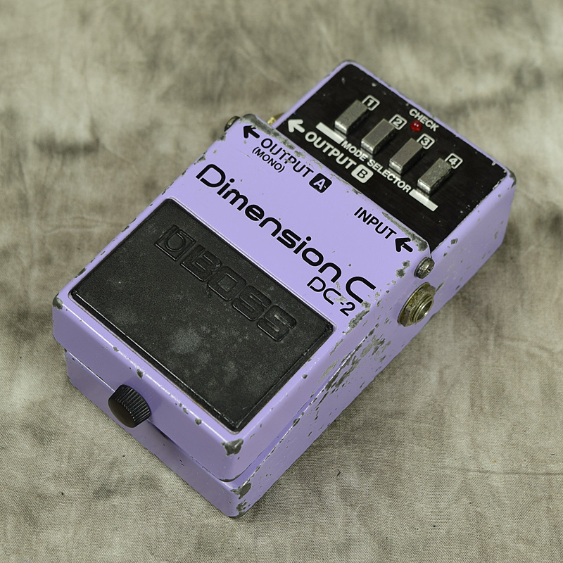 ボタンを押すだけ！！BOSS史上唯一のボタン式ペダル！！ | イシバシ