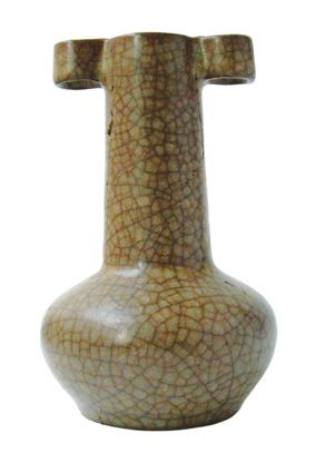 宋代哥窑贯耳瓶-中国文物网-文博收藏艺术专业门户网站