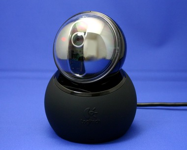 PCUPdate：“モノアイ”があなたの動きを追う――Webカメラ「Qcam Orbit」