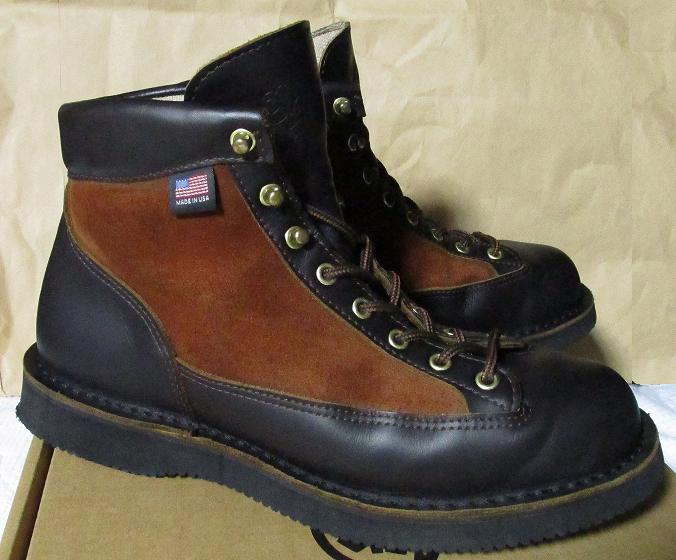 そしてまた増える。 DANNER LIGHT LOVEJOY(ﾀﾞﾅｰﾗｲﾄ ﾗﾌﾞｼﾞｮｲ) | 読書と