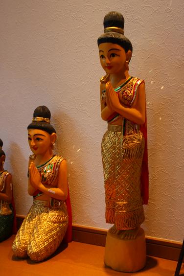 アジアン雑貨 木彫り 特大 女性像＆逆立ち人形 2体セット アジアン雑貨