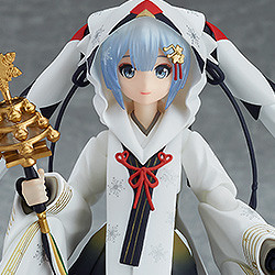 figma 雪ミク タンチョウ巫女ver.