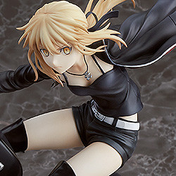 セイバー/アルトリア・ペンドラゴン〔オルタ〕＆キュイラッシェ・ノワール