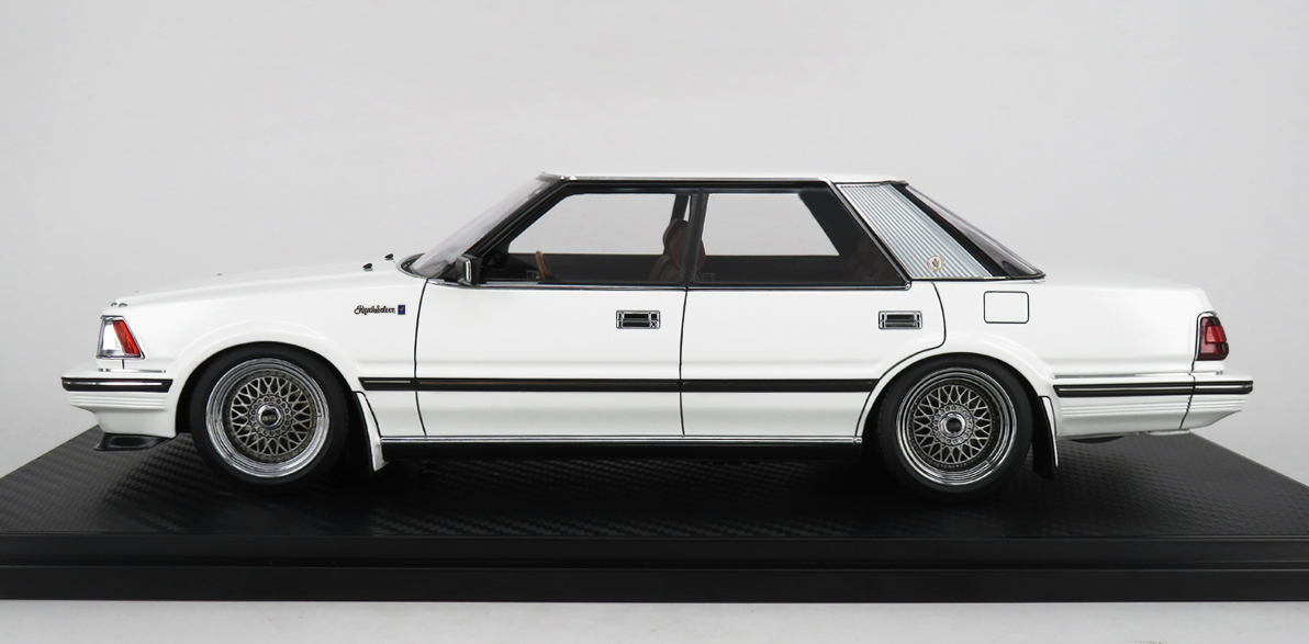 1/18スケール「120系 クラウン」1stカラーサンプルUP！ | ignition model