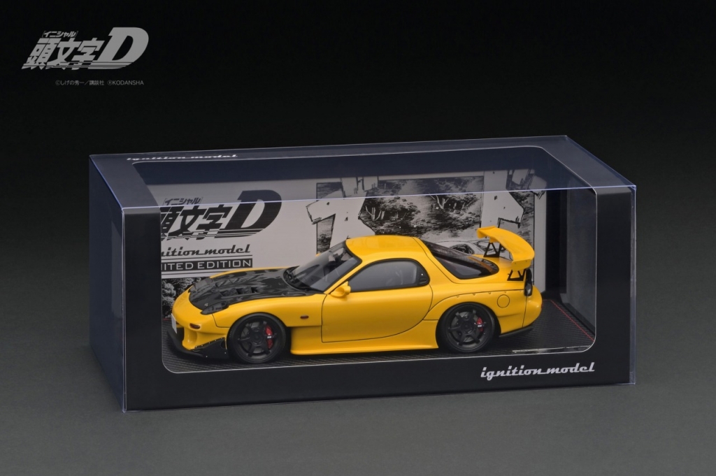 1/18「高橋啓介」フィギュア付：頭文字D「RX-7 (FD3S) 最終戦仕様