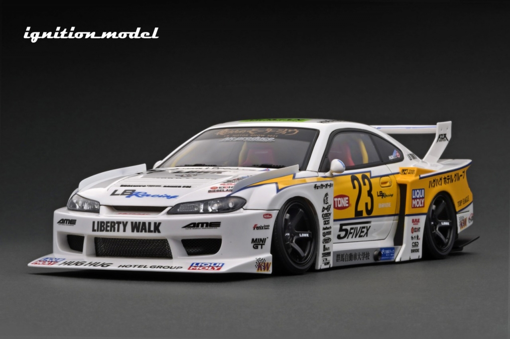 新作公開！ 1/18スケール「LB-Super Silhouette S15 SILVIA」カラー