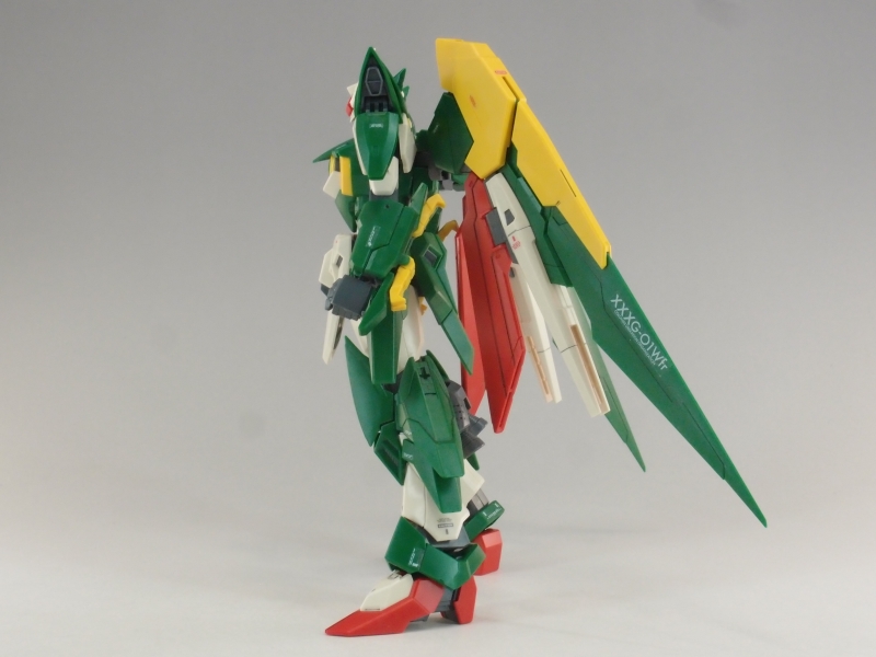 MG 1/100 ガンダムフェニーチェリナーシタ (ガンダムビルド