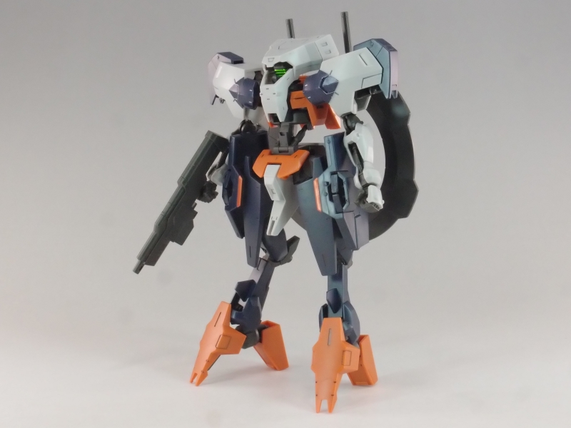 HG1/144 ユーゴー ウェザリング 流星号 塗装済完成品 鉄血の