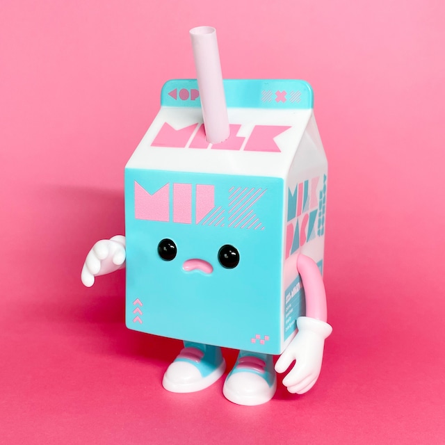 MUUKTOYさんより、人気のジュースボックスボーイミルクパック2種が到着