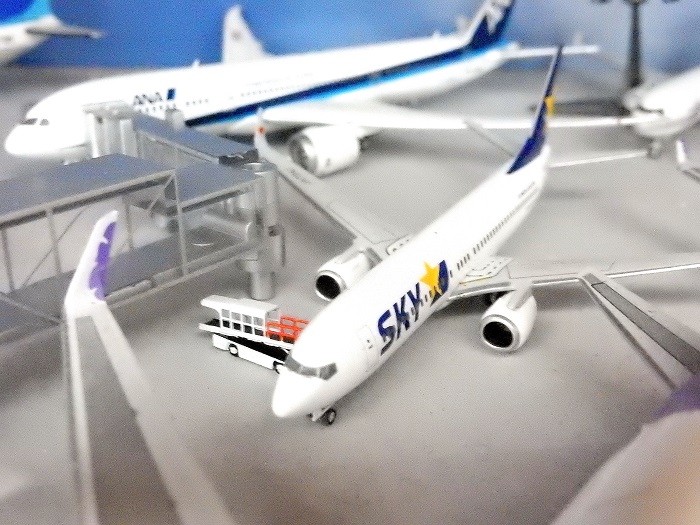 航空機事業部】1/400 飛行機模型 空港ジオラマアクセサリー やなか