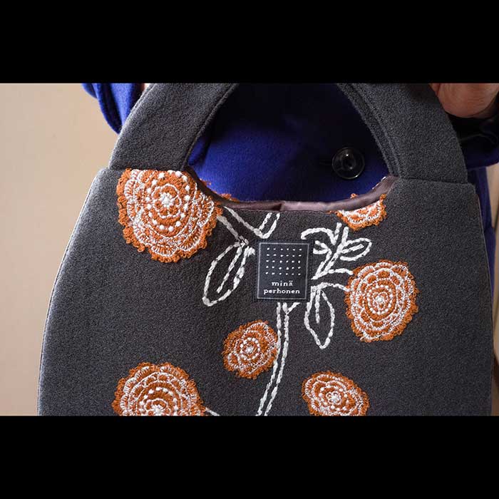 ミナペルホネンgiardinoジャルディーノ egg bag エッグバック #dark