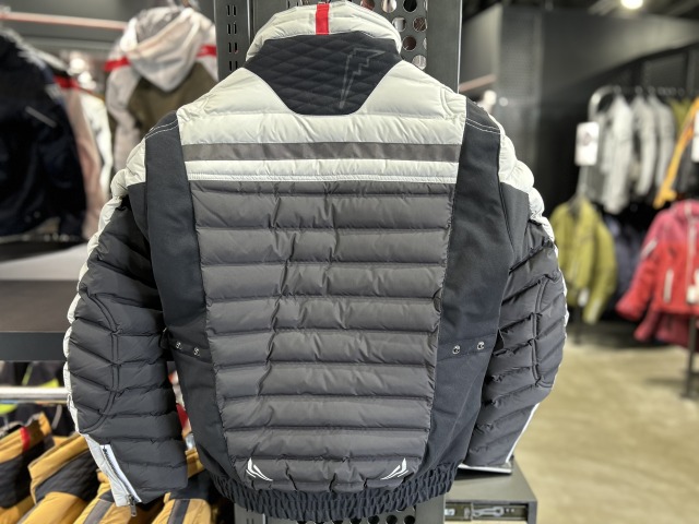 新作☆ソリッドブルゾン入荷！：KUSHITANI 三鷹店 | KUSHITANI 三鷹店