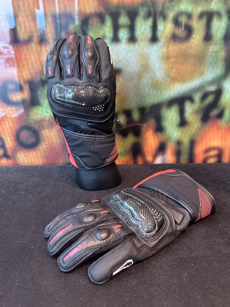 ヴァーシティーウインターグローブ2色入荷しました！ ：KUSHITANI清水