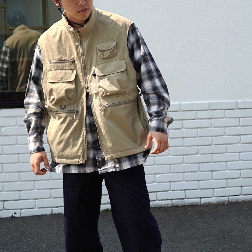 リバーシブル仕様の機能性ベスト / DAIWA PIER39 | 1989 Men's Blog