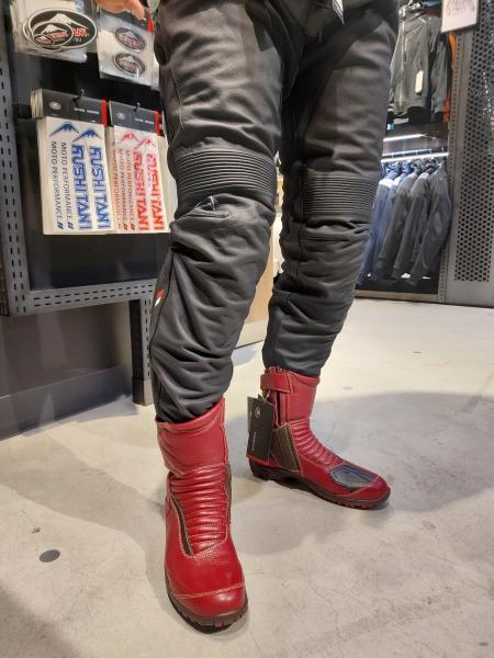 グルーヴパンツ（レザーパンツ）＋ネオブーツ！：KUSHITANI横浜店