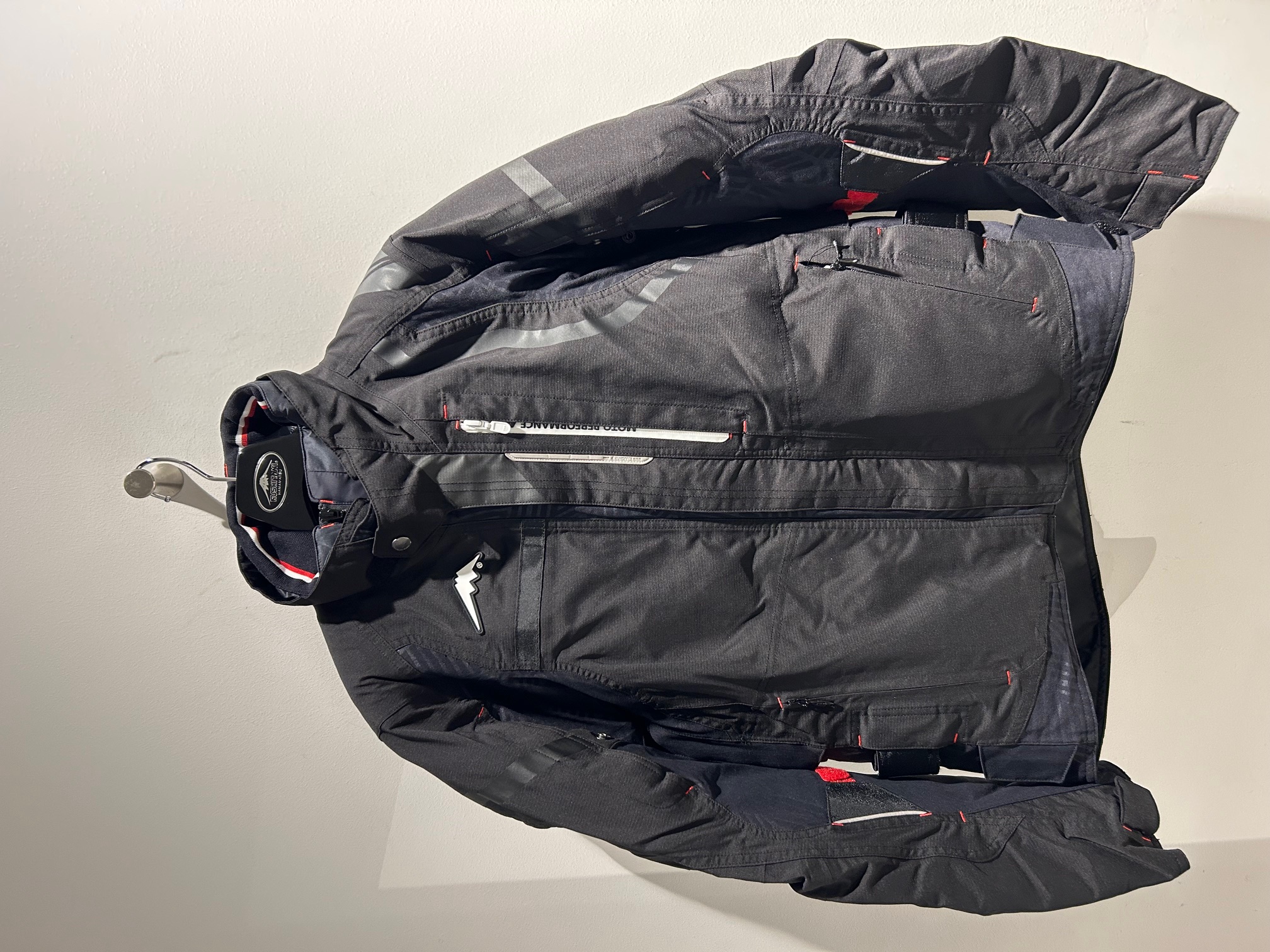 2025年秋冬アイテム＞K-2872・アロフトショートジャケットが入荷しま