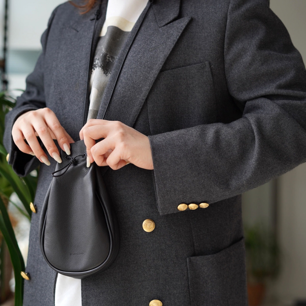 Hender Scheme / 定番アイテムをいつもと異なる雰囲気で。 | 1989 blog