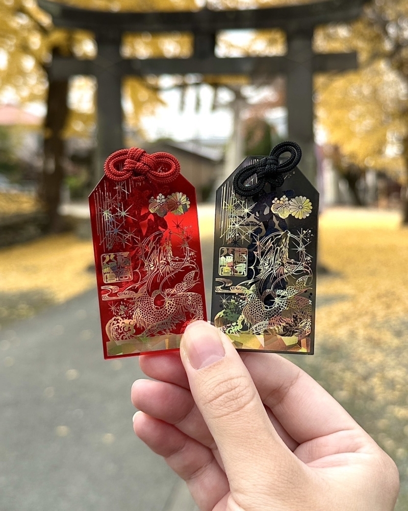 ご好評につき「翼竜お守り限定Ver.（赤・黒）」の限定頒布が決まりまし