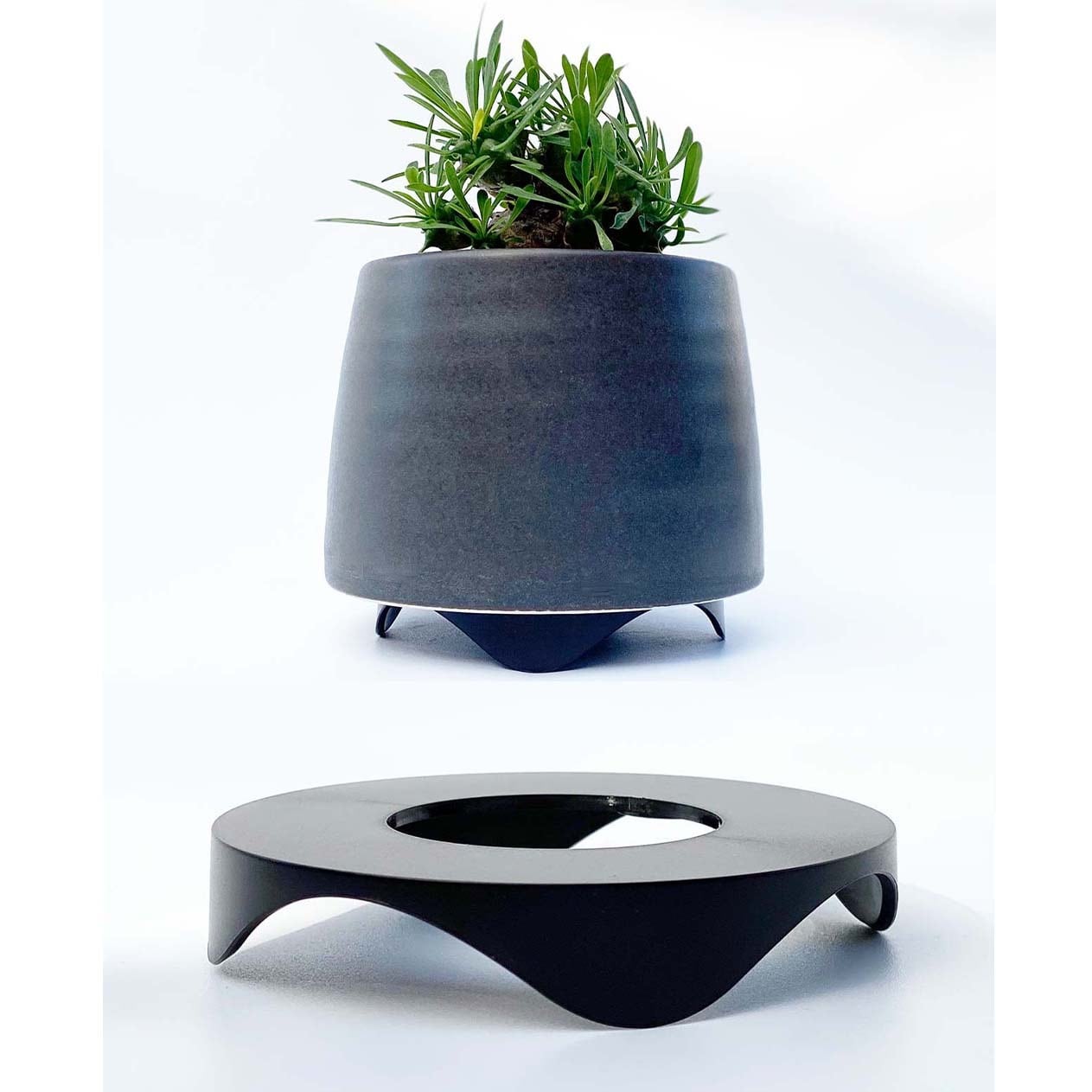 STUDS 03 MatteBlack+ 4.5号 作家鉢 台座付き STUDS 03 MatteBlack+