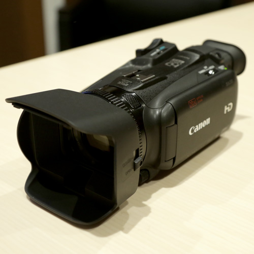 感度UP＆新記録モード搭載！Canon小型業務用HDビデオカメラ 「XA30