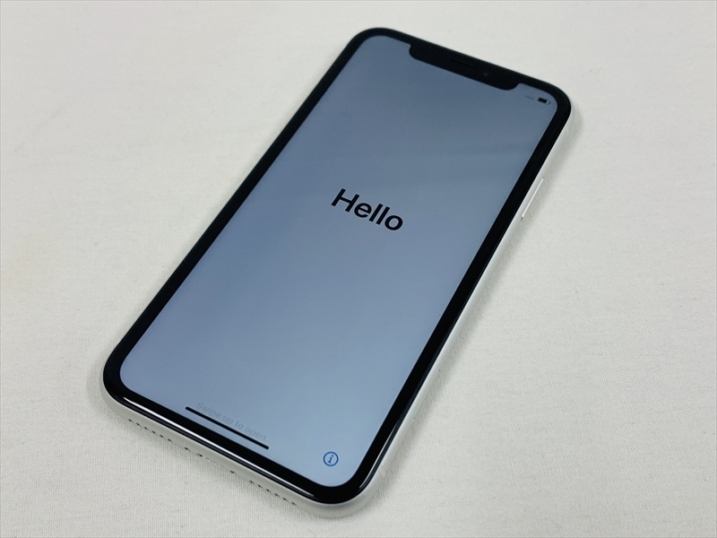 美品 Softbankデモ機 iPhoneXR 64GB ホワイト 3D836J/A 判定