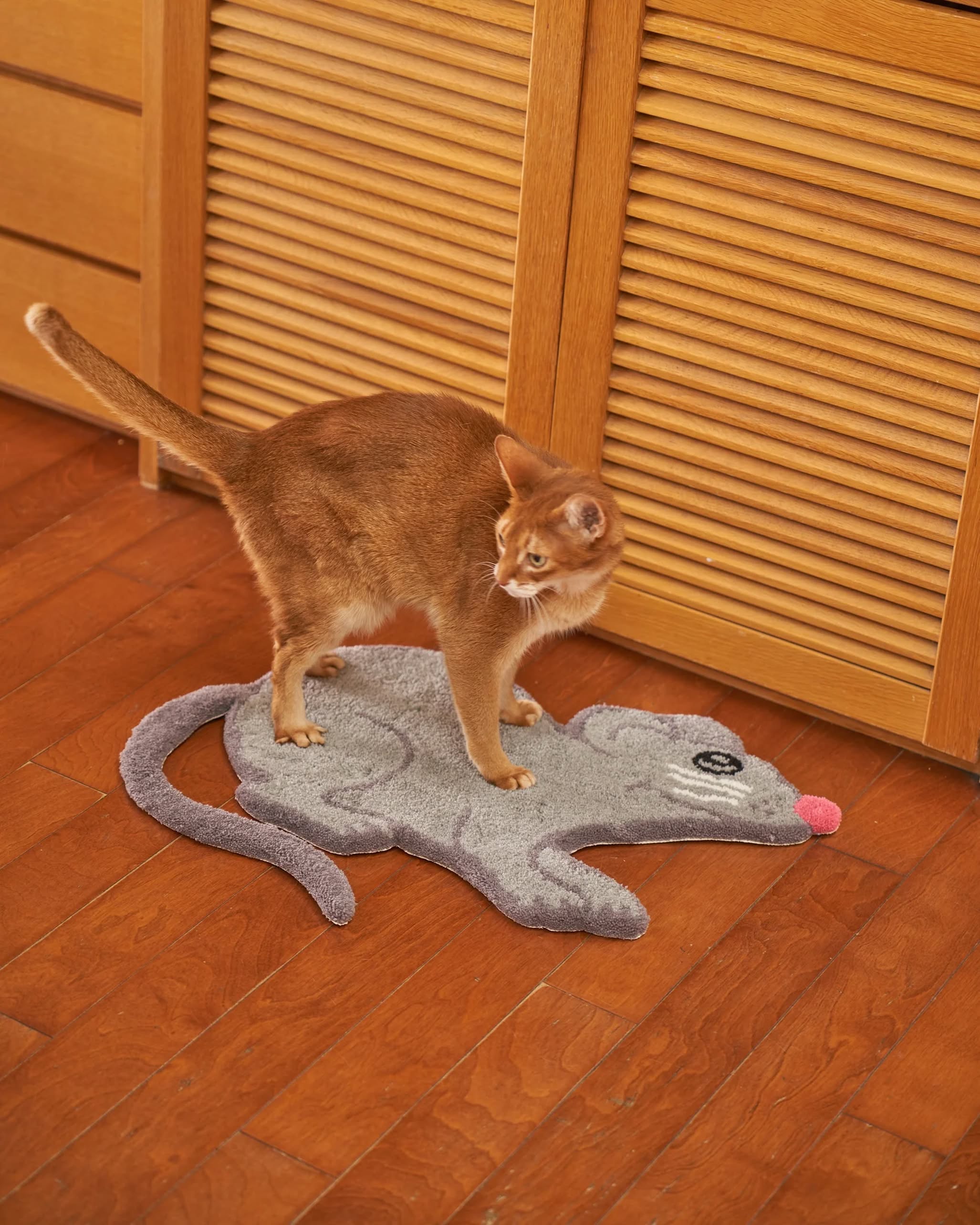 MIYOSHI RUG Shiomi Wada x MIYOSHI RUG Mouse Rug - Stacked Store