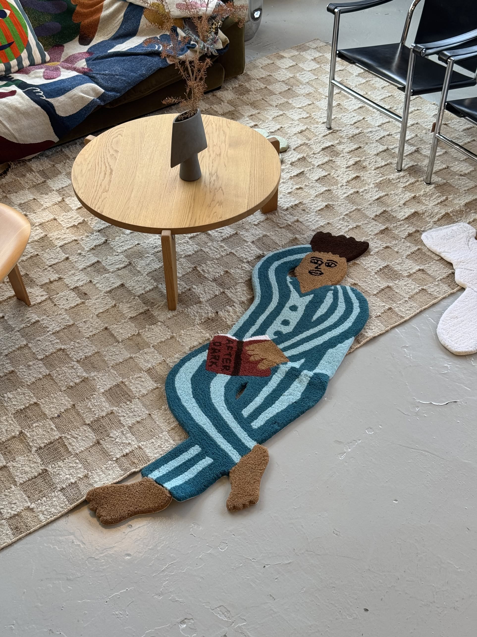 MIYOSHI RUG Shiomi Wada x MIYOSHI RUG - Your Friend Rug - Stacked