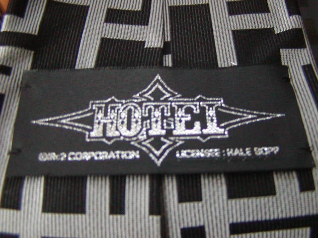 布袋寅泰 2002年 『SCORPIO RISING TOUR』より 布袋柄ネクタイ