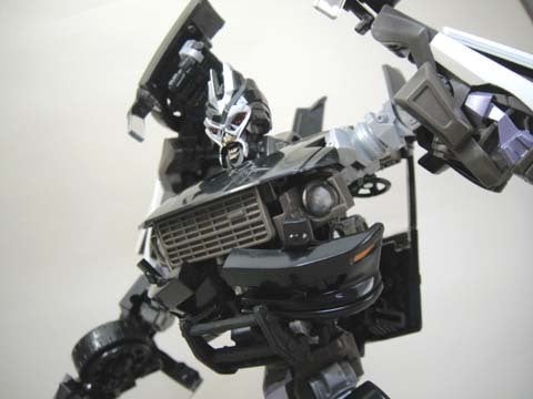 悪のポリスカー「TF リベンジ /ヒューマンアライアンス ・バリケード