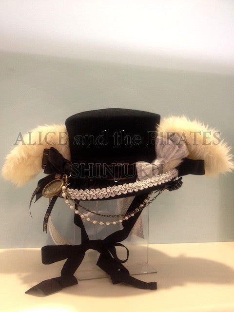 時計うさぎのロップイヤーシルクHAT | ALICE and the PIRATES 新宿店ブログ