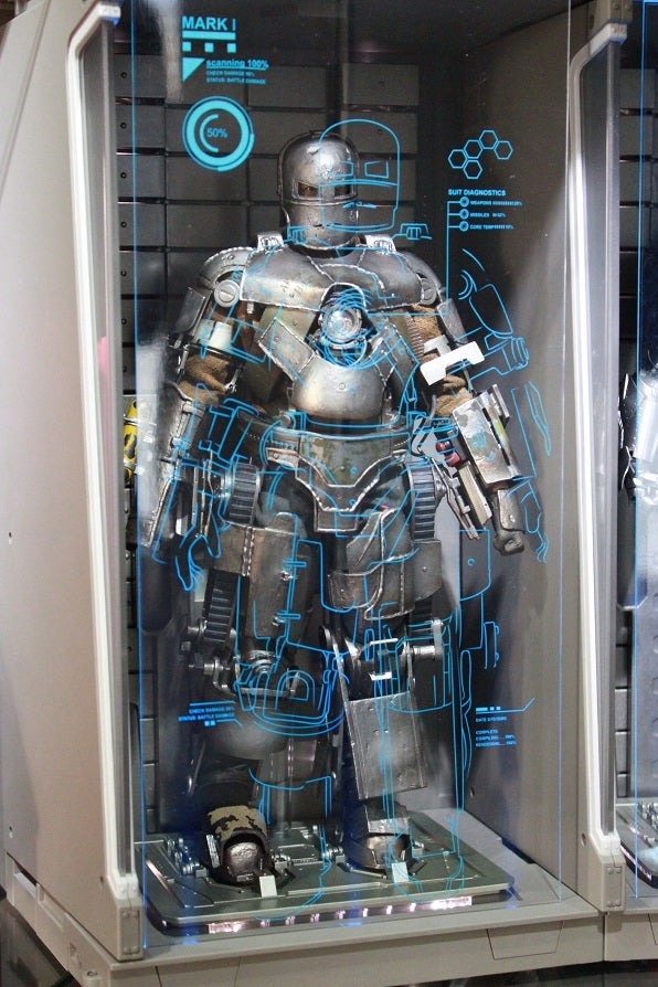 HOTTOYS アイアンマン3 ホール・オブ・アーマー レビュー