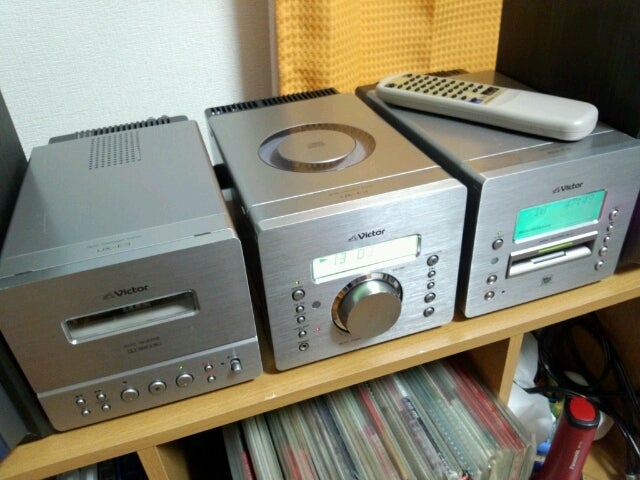 ビクターのコンポ | いつみくんの日々