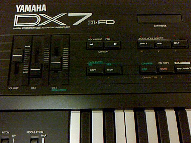 YAMAHA「DX7Ⅱ-D/FD」でお勉強♪ | NOZ's Stylish Sound♪