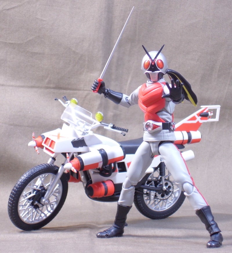 S.H.Figuarts 仮面ライダーX&クルーザーセット | といず・くろすおーばー！