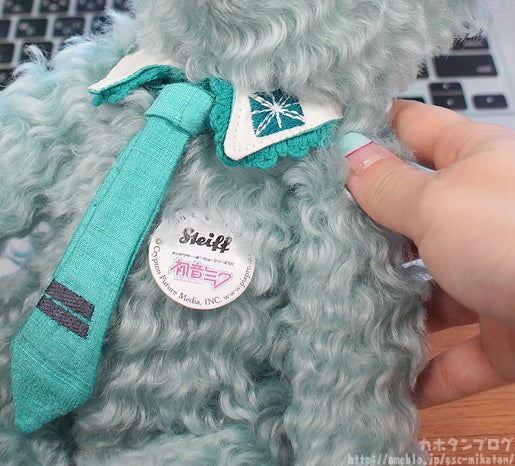 夢コラボアイテム♥︎3月9日ご予約開始！「シュタイフ×初音ミク」をご