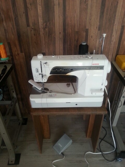 ミシンでレザークラフト その3 ジャノメ職業用ミシンHS-70購入！ | 革