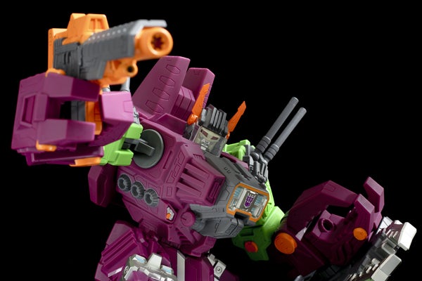 ギガンティックアクション メガザラック&ブラックザラック 製品