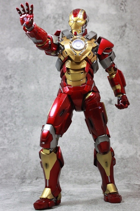HOTTOYS アイアンマン3 アイアンマン・マーク17 ハートブレイカー