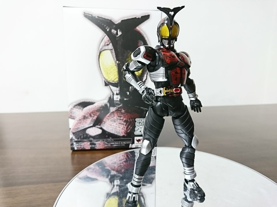 S.H.Figuarts 真骨頂 仮面ライダーダークカブト 続編 | zoonyのモデル