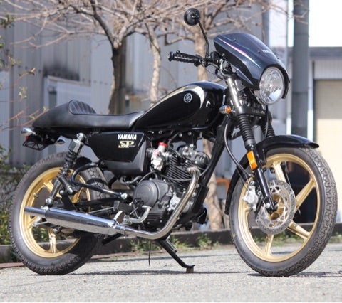 YB125SPキャブトンマフラー本日発売開始！ | カスタムホビーショップ
