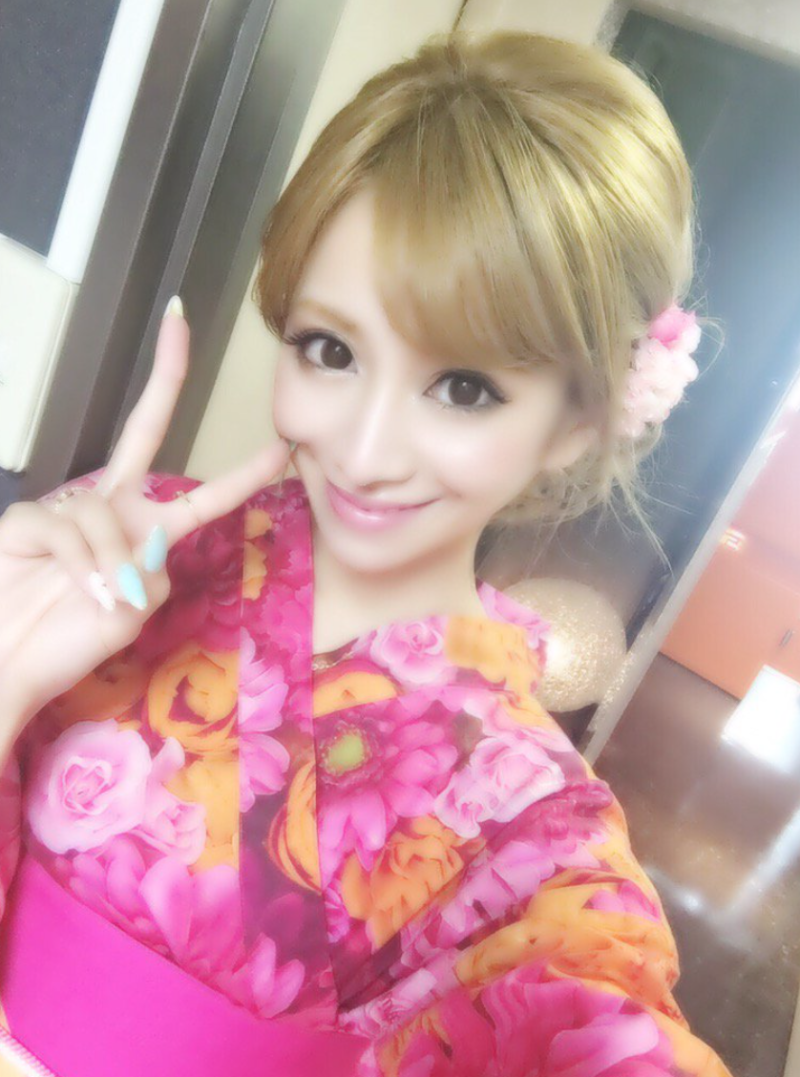 エミリアウィズ浴衣撮影 | EmiriaWizを運営する株式会社voyage