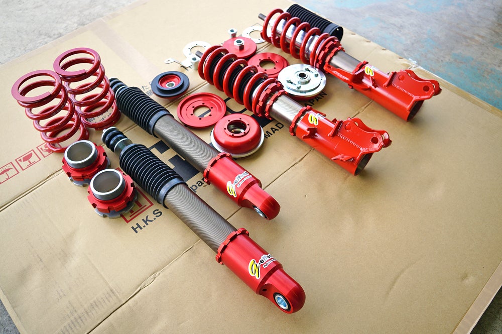 スイフトスポーツZC32S に トライフォース 赤脚投入～ | タイヤ館福井