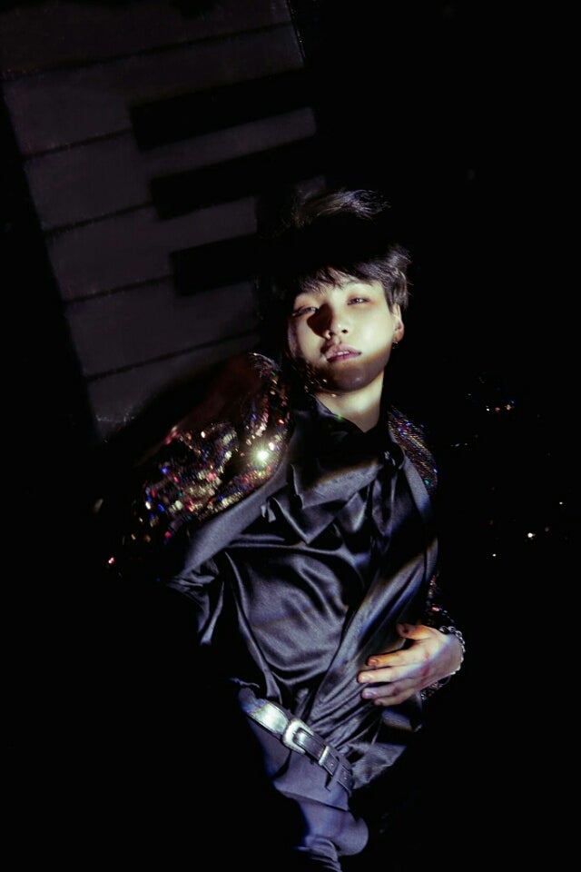 ミンSUGAが～ユンギが～｡+ﾟ(*ノ∀｀)WINGSのコンセプトフォト～その2