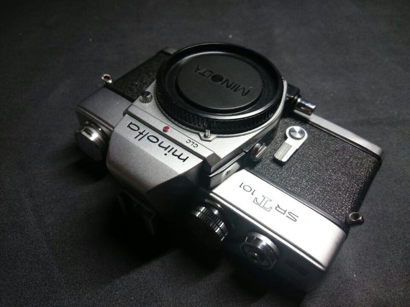 ミノルタ SRT101、分解整備。 | Colors on the Street