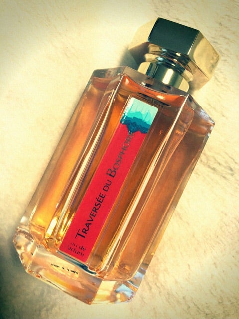 真冬の「イスタンブールの空」 | 香水の音、アロマの色