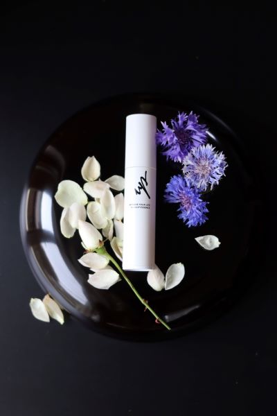 医師が認めた30秒で体感できるNMN x ヒト幹細胞培養上清液 美容液