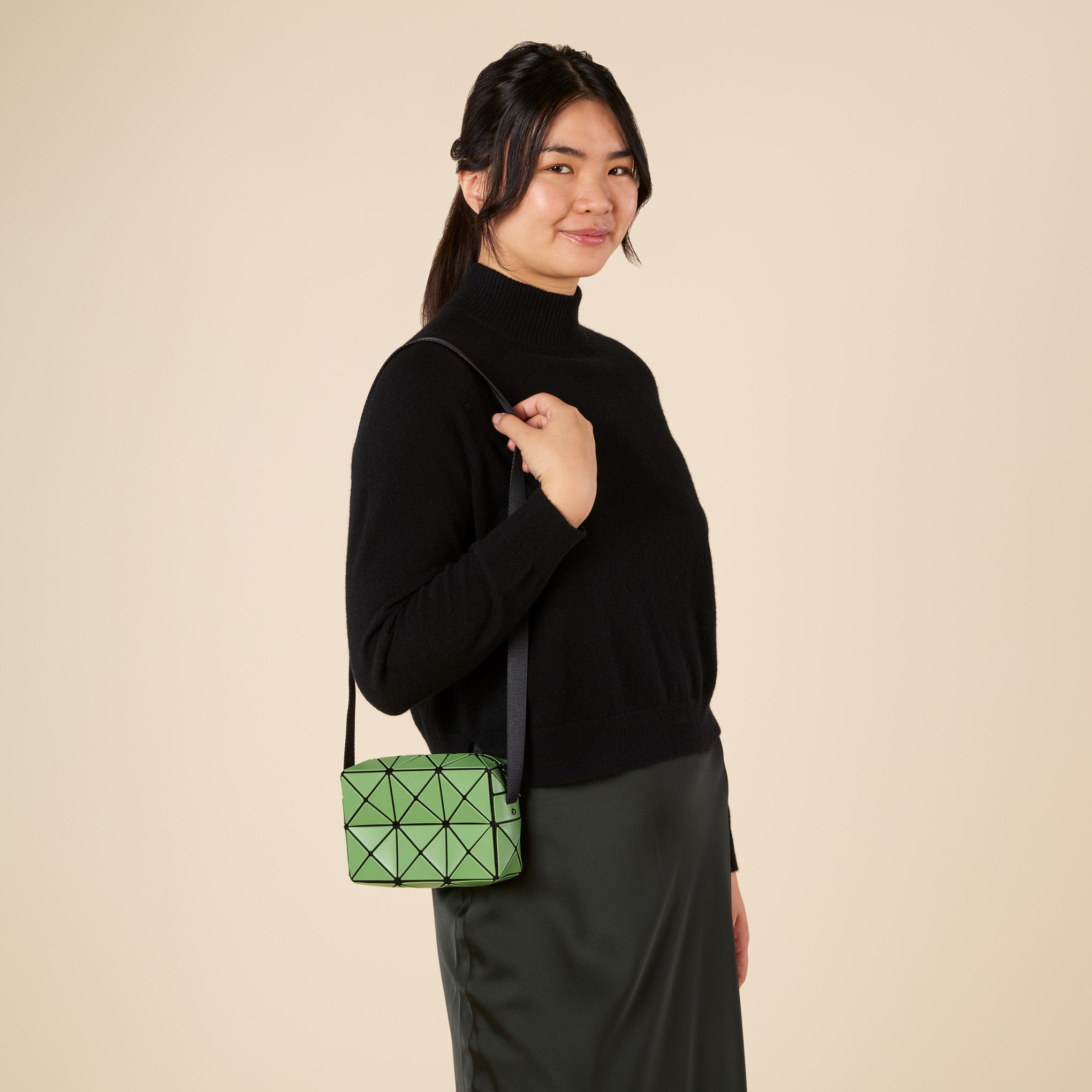 BAO BAO ISSEY MIYAKE Cuboid Crossbody Bag - Matcha – MoMA Design Store